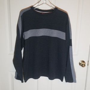 Near new sweater!!